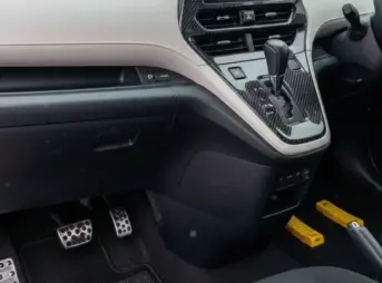 シエンタのサイドブレーキ全解説！解除や点灯・リコールも網羅